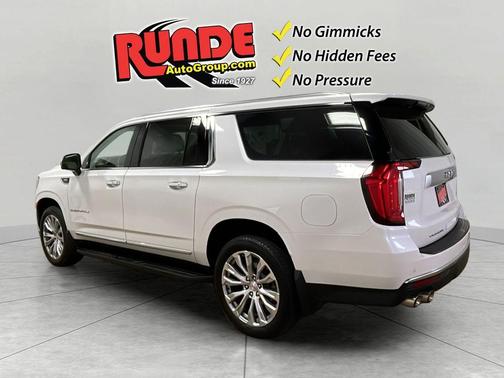 White 2022 GMC Yukon XL Denali