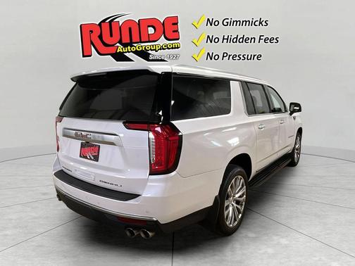 White 2022 GMC Yukon XL Denali