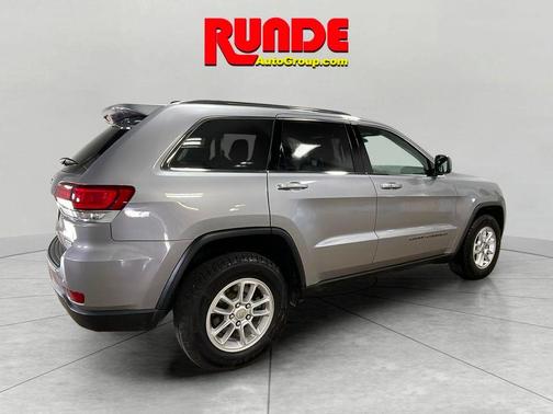 2020 Jeep Grand Cherokee Laredo