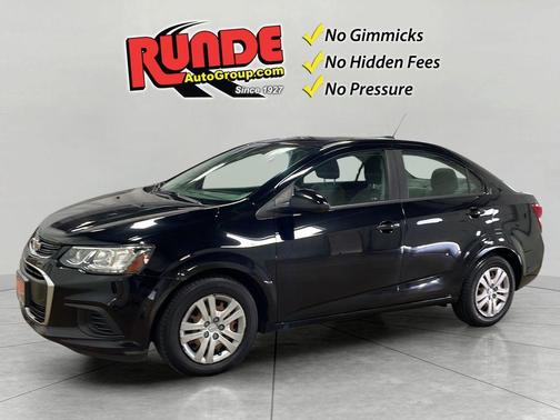 2017 Chevrolet Sonic LS