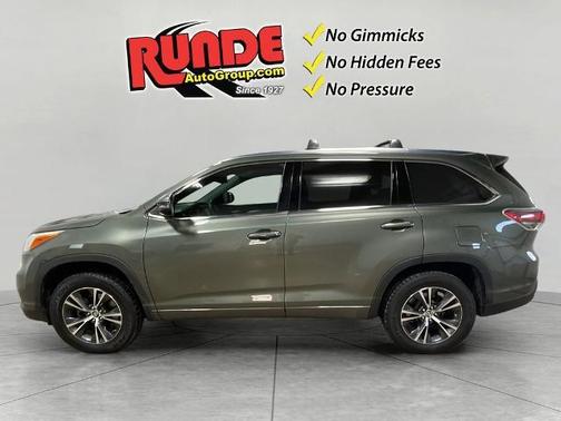 2016 Toyota Highlander 