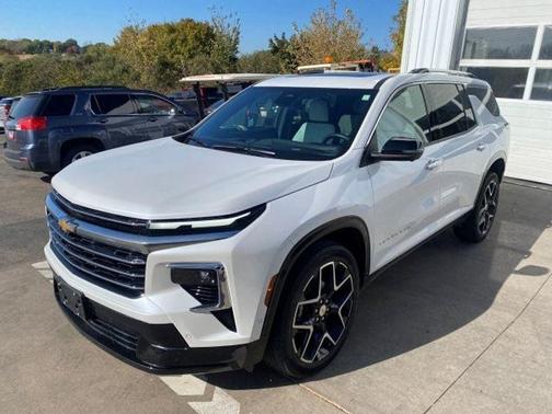2025 Chevrolet Traverse High Country