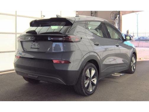 2022 Chevrolet Bolt EUV LT