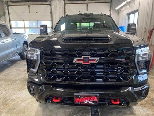 2025 Chevrolet Silverado 2500 ZR2