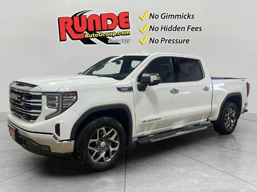 White 2022 GMC Sierra 1500 SLT