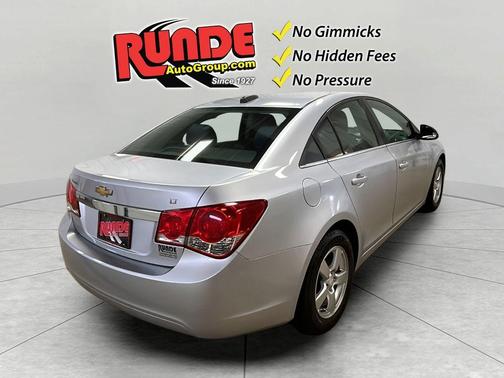 Silver 2015 Chevrolet Cruze 1LT