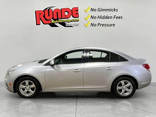 Silver 2015 Chevrolet Cruze 1LT