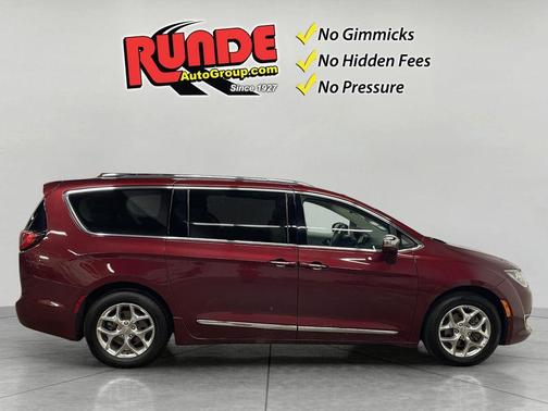 Red 2018 Chrysler Pacifica Limited