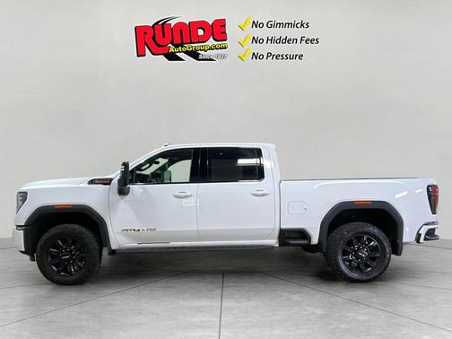 2024 GMC Sierra 2500 AT4
