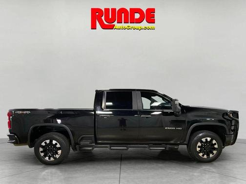 2020 Chevrolet Silverado 2500 Custom