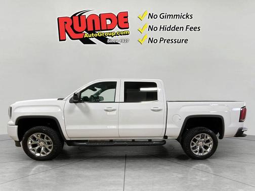 White 2018 GMC Sierra 1500 SLT