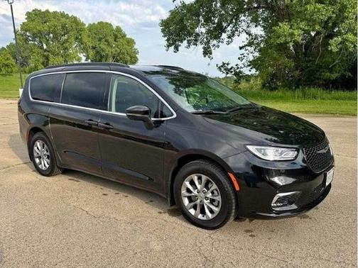 Black 2023 Chrysler Pacifica Touring-L