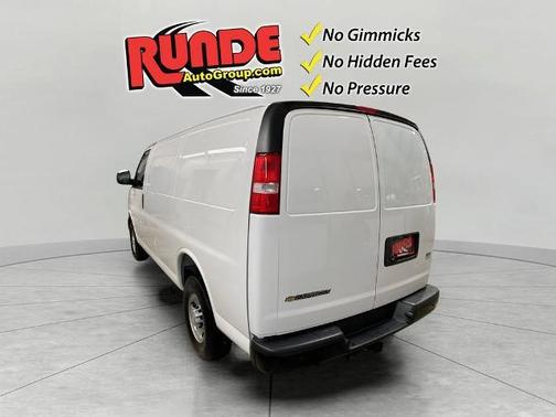 Summit White 2025 Chevrolet Express 2500 Work Van
