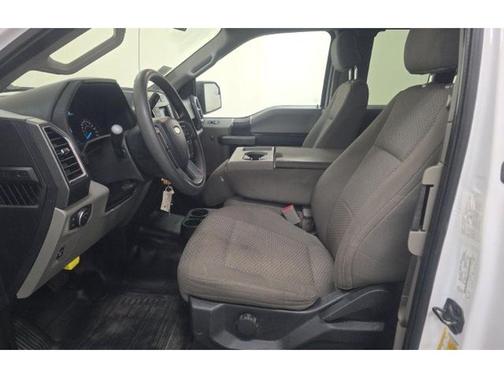 White 2016 Ford F-150
