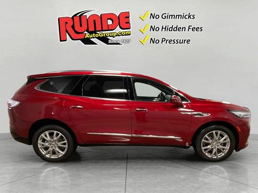 2023 Buick Enclave Premium