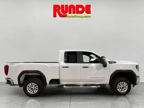 2024 GMC Sierra 2500 Pro
