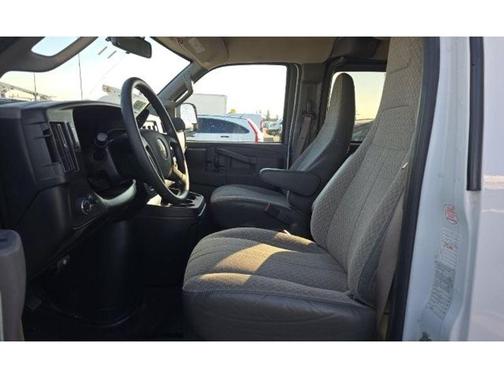 2023 Chevrolet Express 3500 LS