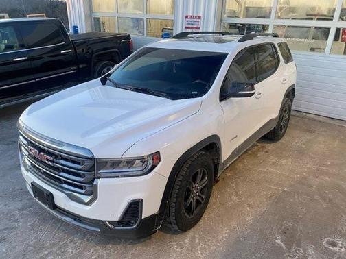 2023 GMC Acadia AT4