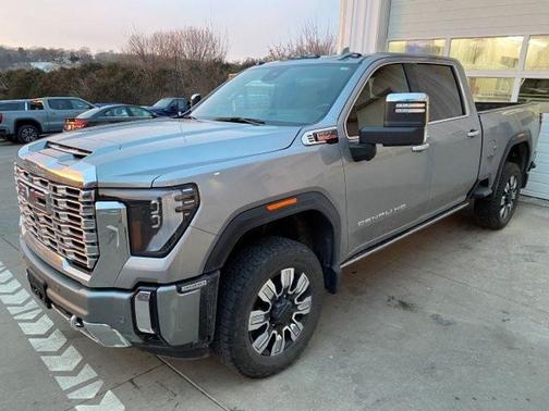 2025 GMC Sierra 3500 Denali