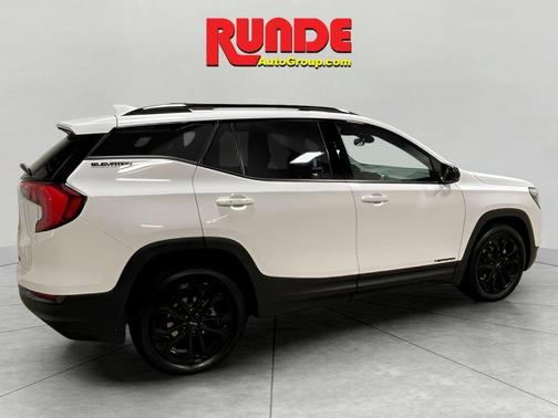 White 2020 GMC Terrain SLE