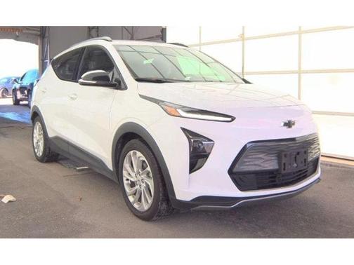 2023 Chevrolet Bolt EUV LT