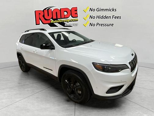 2023 Jeep Cherokee Altitude Lux