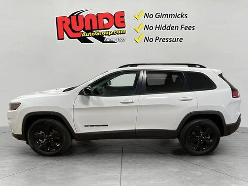 2023 Jeep Cherokee Altitude Lux
