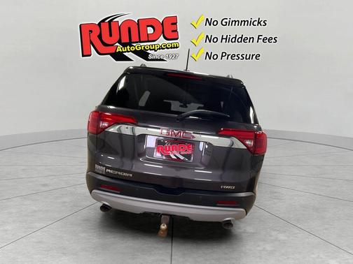 2017 GMC Acadia SLT-1