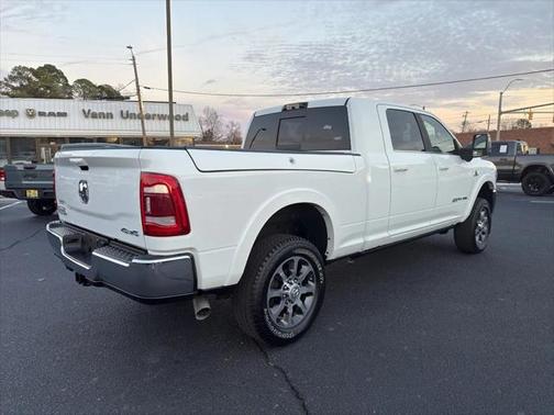 2024 RAM 3500 Limited Longhorn Mega Cab 4x4 64' Box