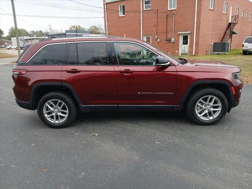 2023 Jeep Grand Cherokee Limited 4x2