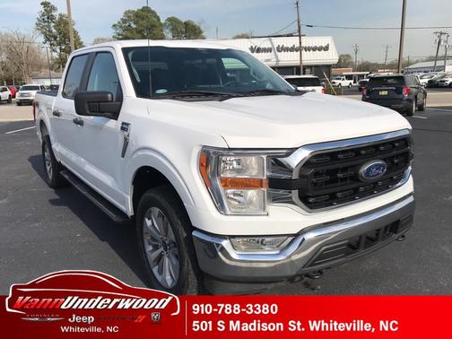 Oxford White 2022 Ford F-150 XLT