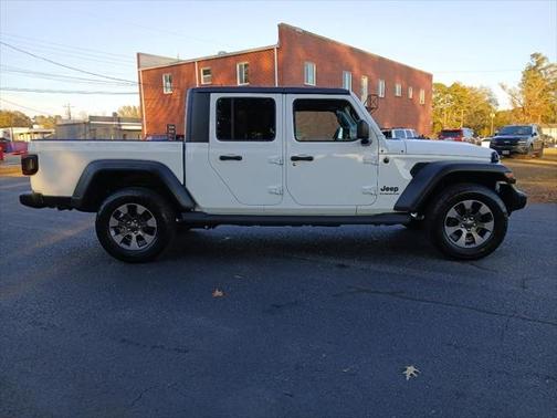 2020 Jeep Gladiator Sport S 4X4