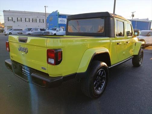 2023 Jeep Gladiator Overland 4x4