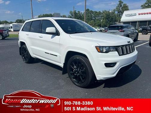 2021 Jeep Grand Cherokee Laredo X 4x4