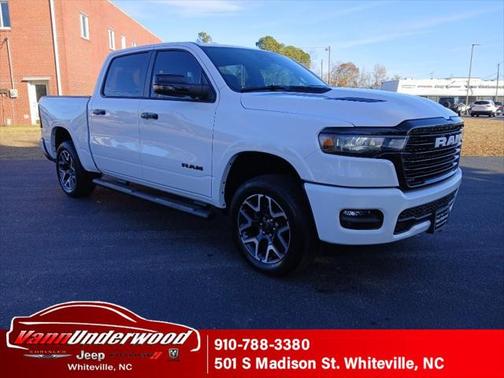 2025 RAM 1500 Laramie Crew Cab 4x4 57' Box