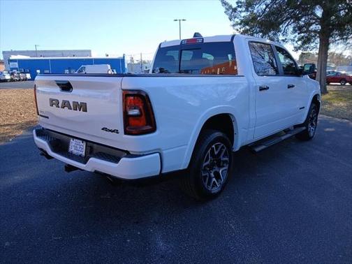 2025 RAM 1500 Laramie Crew Cab 4x4 57' Box