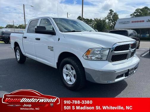 2023 RAM 1500 Classic SLT Crew Cab 4x4 57' Box