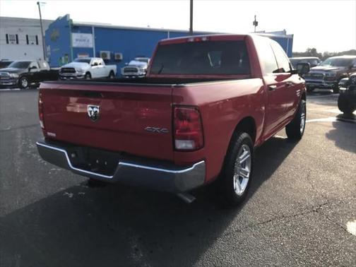 2021 RAM 1500 Classic Tradesman Crew Cab 4x4 57' Box