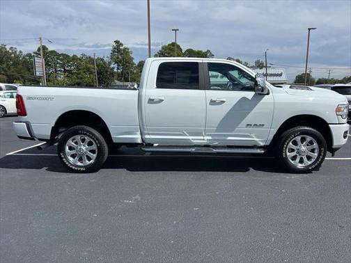 2023 RAM 2500 Laramie Crew Cab 4x4 64' Box