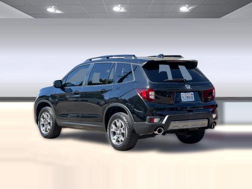 Crystal Black Pearl 2023 Honda Passport AWD TrailSport