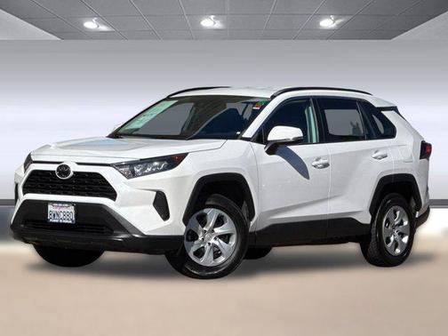 2021 Toyota RAV4 LE