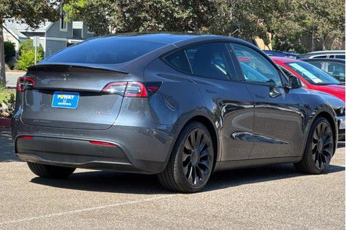 2022 Tesla Model Y Performance Dual Motor All-Wheel Drive
