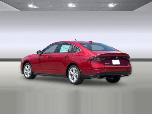 2025 Honda Accord LX 1.5T