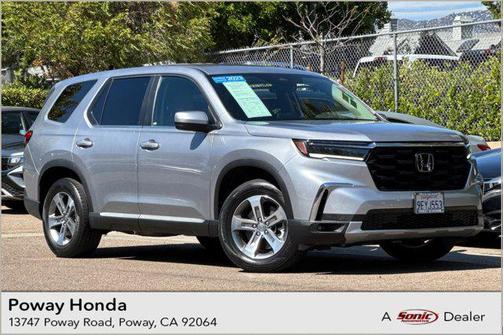 2023 Honda Pilot 2WD EX-L 8 Passenger