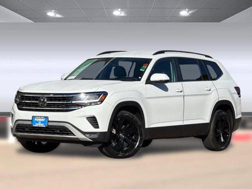 2022 Volkswagen Atlas 3.6L SE w/Technology