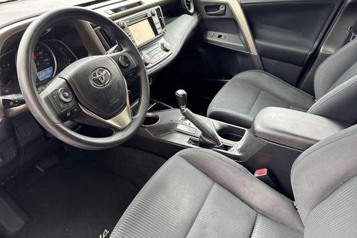 Classic Silver Metallic 2013 Toyota RAV4 XLE