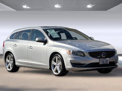 2016 Volvo V60 T5 Drive-E Premier