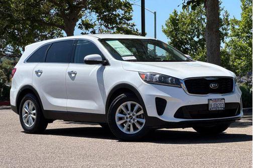 2019 Kia Sorento LX