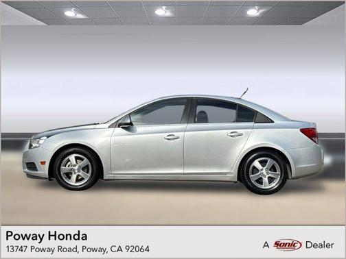 Silver Ice Metallic 2013 Chevrolet Cruze 1LT