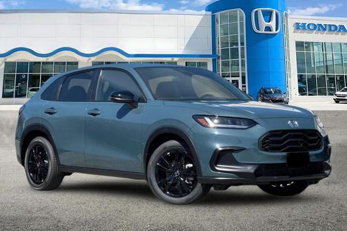 Nordic Forest Pearl 2027 Honda HR-V Sport